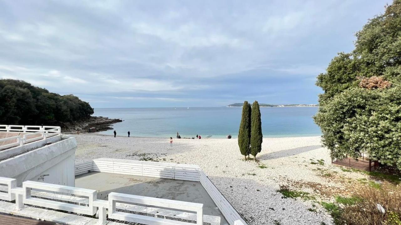 Villa Claudia Beach Apartment เปรมันตูรา ภายนอก รูปภาพ