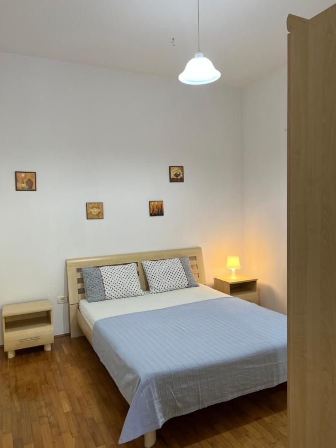 Villa Claudia Beach Apartment เปรมันตูรา ภายนอก รูปภาพ