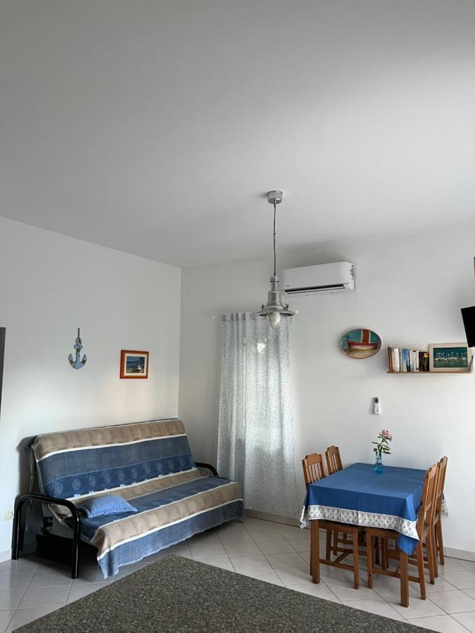 Villa Claudia Beach Apartment เปรมันตูรา ภายนอก รูปภาพ